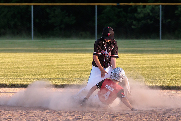 2022.05.16 Pirates Vs. Show3954