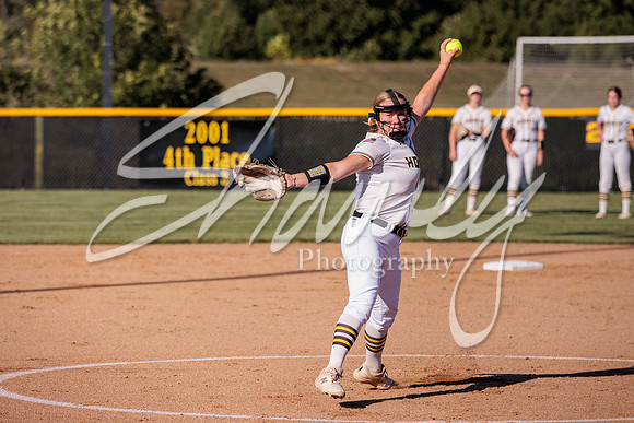 2022.09.12 FHS Softball Vs. Blair Oaks2511