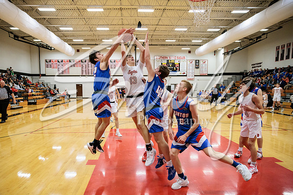 2022.12.16 S. Boone Boys Basketball Vs. California03471