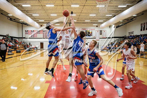 2022.12.16 S. Boone Boys Basketball Vs. California03472