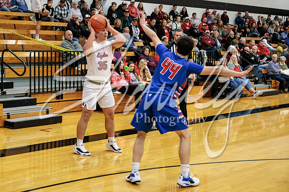 2022.12.16 S. Boone Boys Basketball Vs. California01524