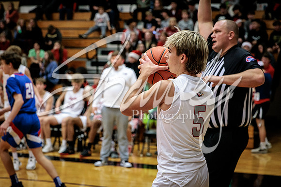 2022.12.16 S. Boone Boys Basketball Vs. California01542