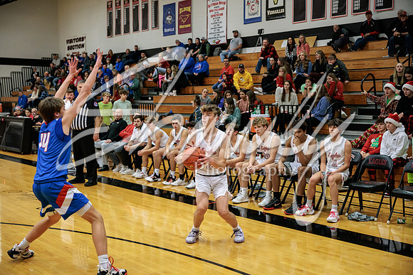 2022.12.16 S. Boone Boys Basketball Vs. California01636