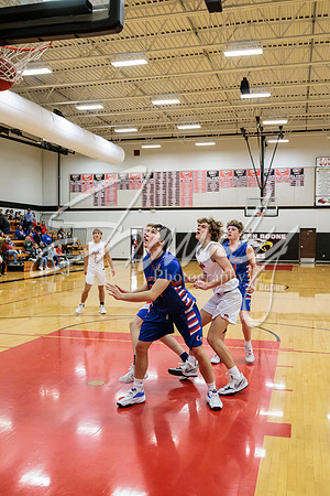 2022.12.16 S. Boone Boys Basketball Vs. California01837