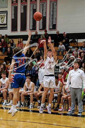 2022.12.16 S. Boone Boys Basketball Vs. California01881