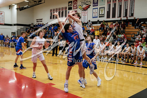 2022.12.16 S. Boone Boys Basketball Vs. California01918