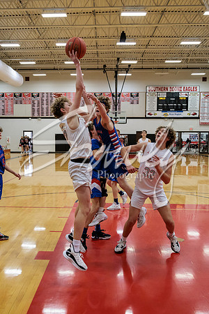 2022.12.16 S. Boone Boys Basketball Vs. California01974