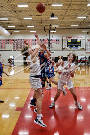 2022.12.16 S. Boone Boys Basketball Vs. California01975