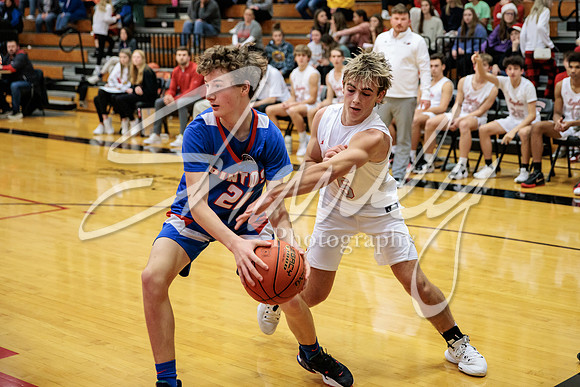 2022.12.16 S. Boone Boys Basketball Vs. California02141
