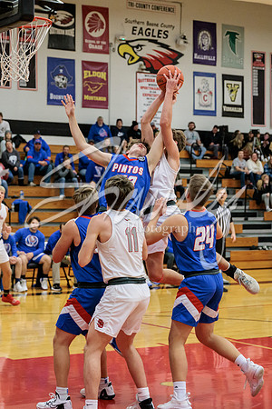 2022.12.16 S. Boone Boys Basketball Vs. California02285