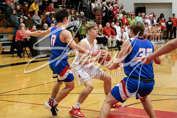 2022.12.16 S. Boone Boys Basketball Vs. California02366