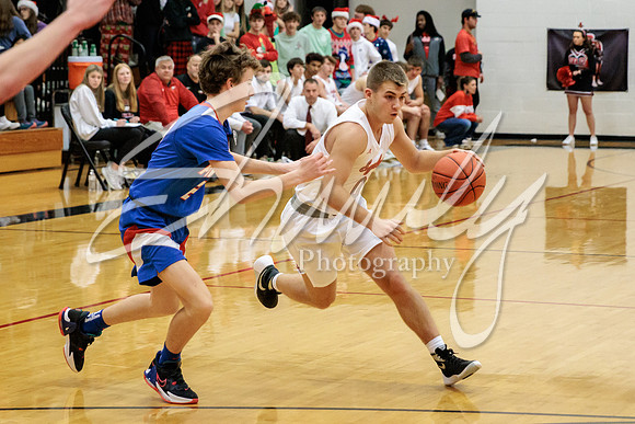 2022.12.16 S. Boone Boys Basketball Vs. California02407