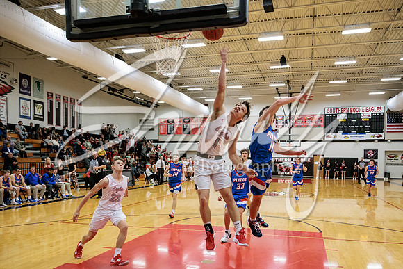 2022.12.16 S. Boone Boys Basketball Vs. California02558