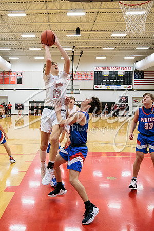 2022.12.16 S. Boone Boys Basketball Vs. California02645