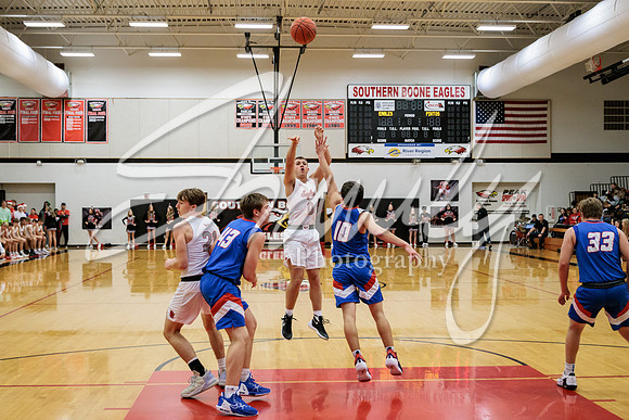 2022.12.16 S. Boone Boys Basketball Vs. California02704