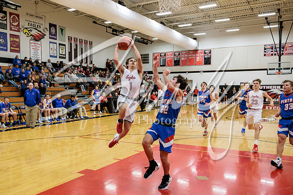 2022.12.16 S. Boone Boys Basketball Vs. California02910