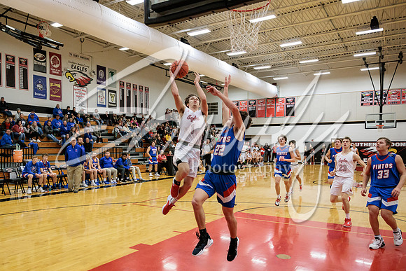 2022.12.16 S. Boone Boys Basketball Vs. California02911