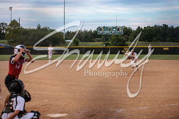 2022.09.01 FHS Softball Vs. Marshall2492
