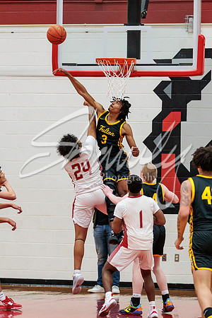 2023.01.03 FHS Basketball @ Mexico00016