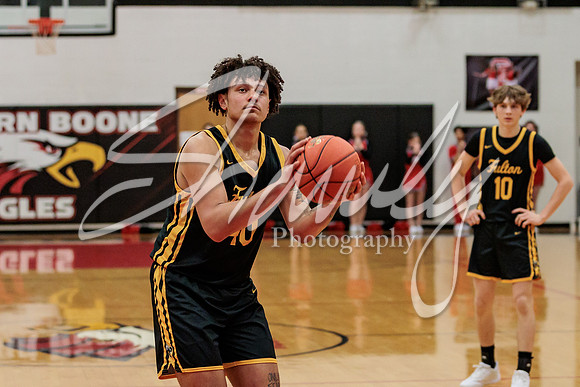 2023.01.04 FHS Basketball @ S. Boone00711