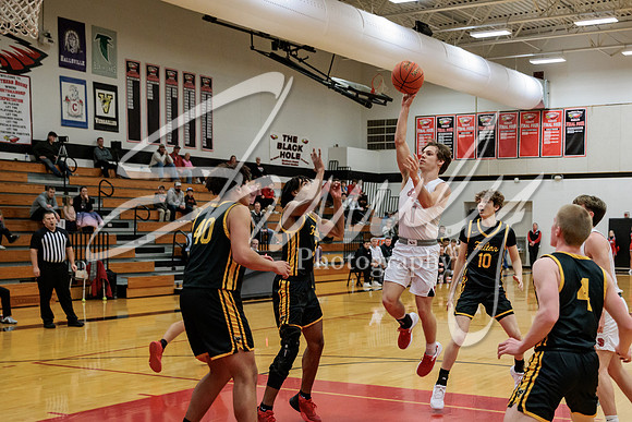 2023.01.04 FHS Basketball @ S. Boone01190