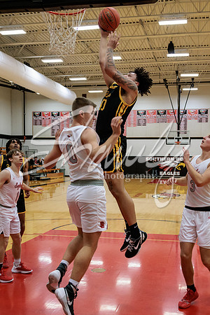 2023.01.04 FHS Basketball @ S. Boone01472