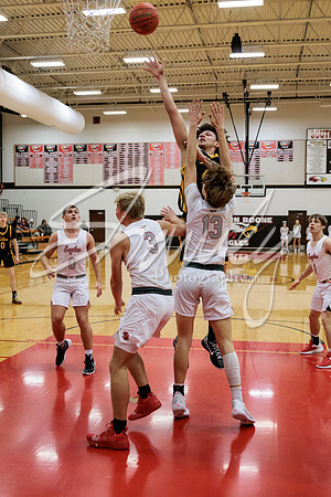 2023.01.04 FHS Basketball @ S. Boone01547