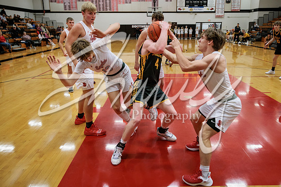 2023.01.04 FHS Basketball @ S. Boone01705