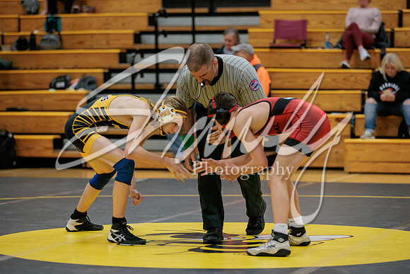 2023.01.05 FHS Wrestling Tri00815