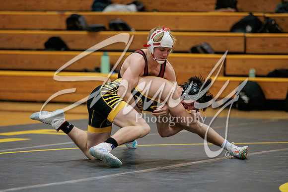 2023.01.05 FHS Wrestling Tri01246