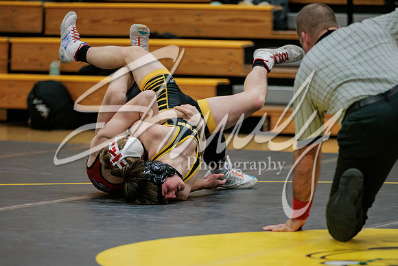 2023.01.05 FHS Wrestling Tri01263