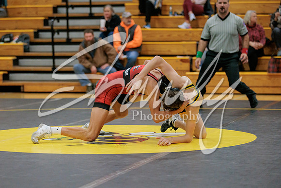 2023.01.05 FHS Wrestling Tri01306