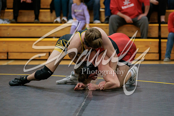 2023.01.05 FHS Wrestling Tri01438