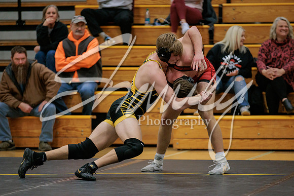 2023.01.05 FHS Wrestling Tri01593
