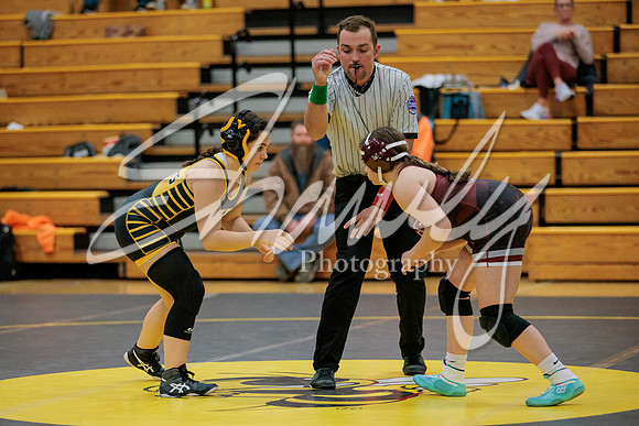 2023.01.05 FHS Wrestling Tri02306