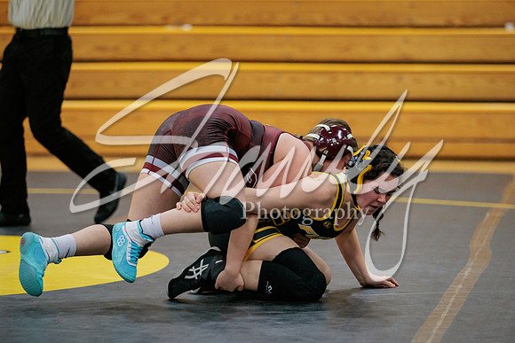 2023.01.05 FHS Wrestling Tri02338