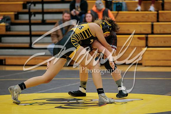 2023.01.05 FHS Wrestling Tri02527