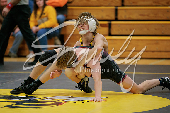 2023.01.05 FHS Wrestling Tri03119