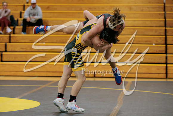 2023.01.05 FHS Wrestling Tri03474