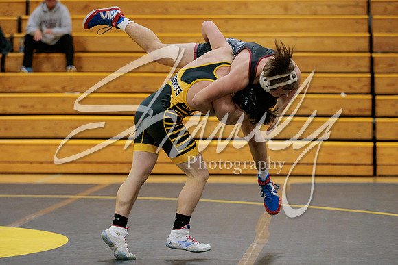 2023.01.05 FHS Wrestling Tri03475