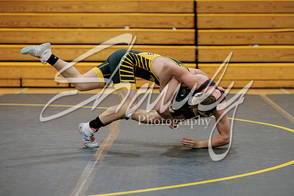 2023.01.05 FHS Wrestling Tri03480