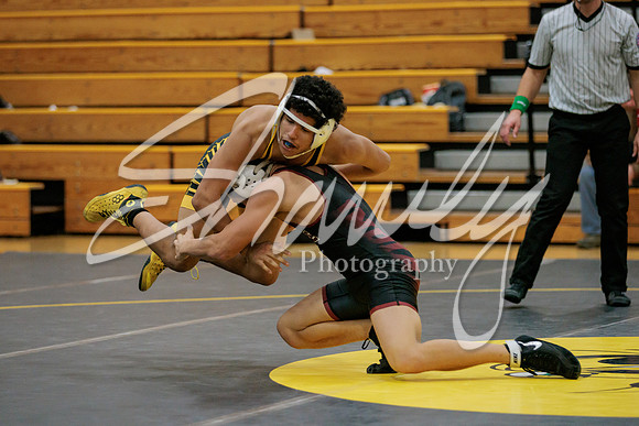 2023.01.05 FHS Wrestling Tri03717