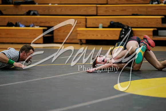 2023.01.05 FHS Wrestling Tri04380