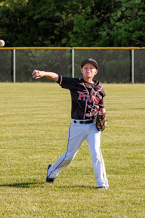 2022.05.16 Pirates Vs. Show1856