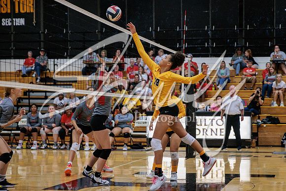 2022.09.19 FHS Volleyball Vs. Mexico2738