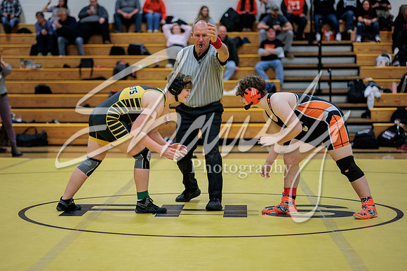 2023.01.19 FHS Wrestling Quadi06406