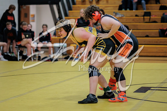 2023.01.19 FHS Wrestling Quadi06442
