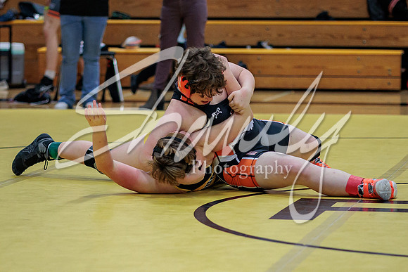 2023.01.19 FHS Wrestling Quadi06465