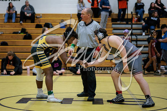 2023.01.19 FHS Wrestling Quadi00003