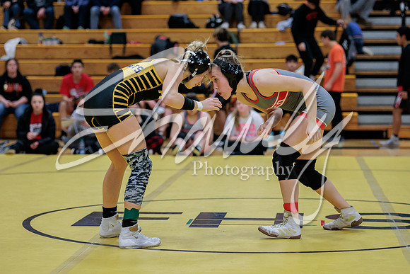 2023.01.19 FHS Wrestling Quadi00149